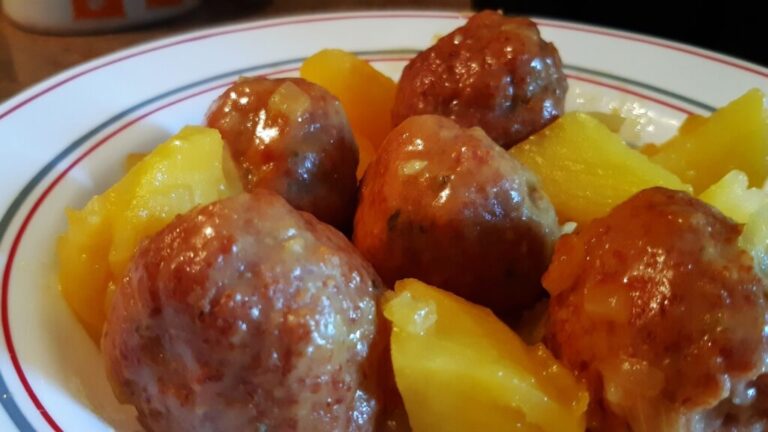 ALBONDIGAS EN SALSA CON PATATAS ¡RECETAS DE LA ABUELA!