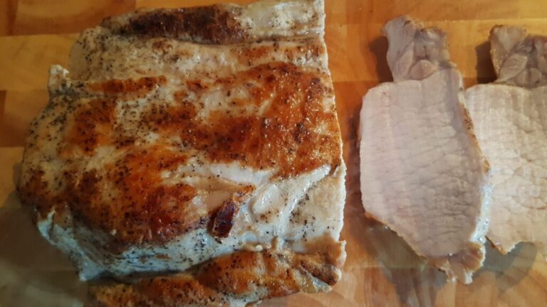 CINTA DE LOMO DE CERDO CON SALSA DE CEBOLLA SIN HORNO