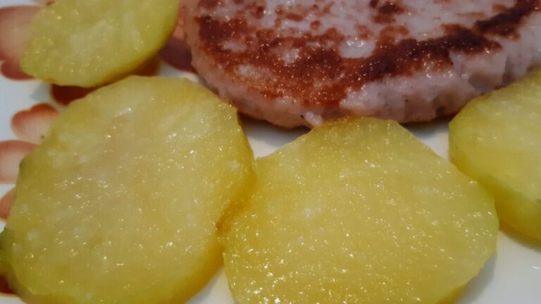 PATATAS FRITAS SUPER RÁPIDAS Y QUE SE QUEDAN ASÍ DE BUENAS